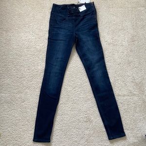 Express jeans. High rise legging stretch in size 4L